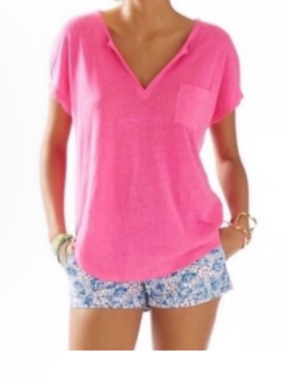 Lilly Pulitzer Hot Pink V-Neck Pocket Tee
100% Linen